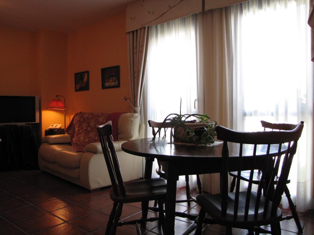 Hostal Rural Huartearena Иса Экстерьер фото